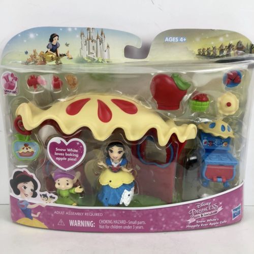 Disney Princess Le Petit Royaume Happily Ever Apple Café